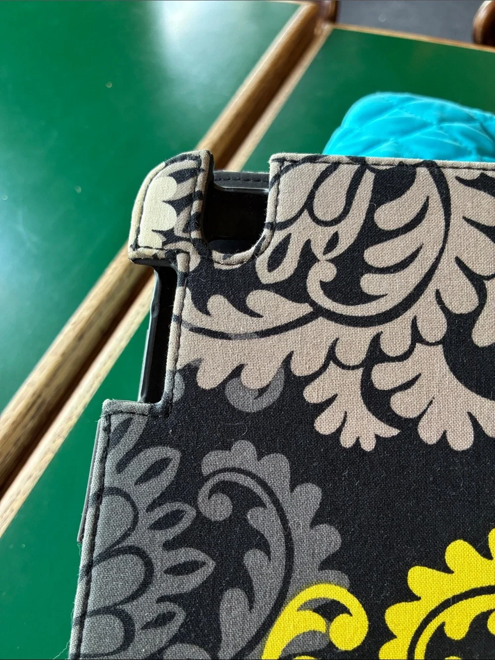 Vera Bradley Black, Gray & Yellow Floral Tablet Folio